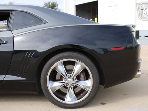 Used 2012 Chevrolet Camaro SS w/ Orange Stripe Package image 36