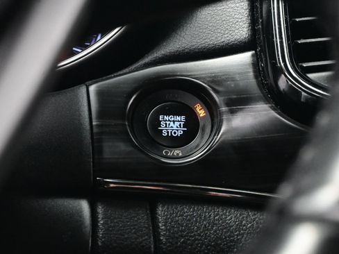 Used 2020 Jeep Grand Cherokee Limited X image 22