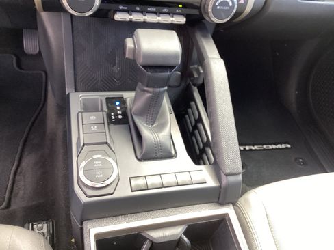 Used 2024 Toyota Tacoma SR5 RWD image 16
