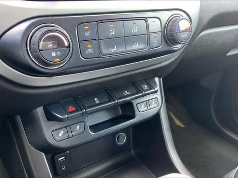 Used 2016 Chevrolet Colorado LT w/ Luxury Package, Chrome image 34