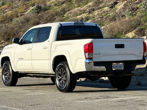 Used 2023 Toyota Tacoma SR5 image 7