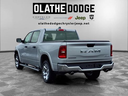 New 2026 RAM 1500 Big Horn AWD/4WD image 3