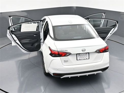 New 2025 Nissan Versa SV w/ Trunk Package image 43