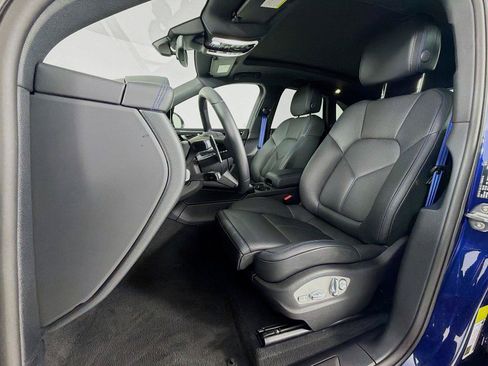 Certified 2026 Porsche Macan Turbo AWD/4WD image 5