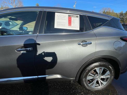 Used 2019 Nissan Murano S image 4