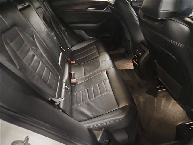 Used 2019 BMW X4 xDrive30i w/ M Sport Package 2 AWD/4WD image 21