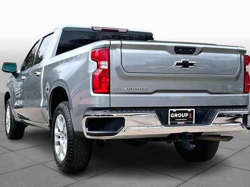 Used 2025 Chevrolet Silverado 1500 LTZ image 12