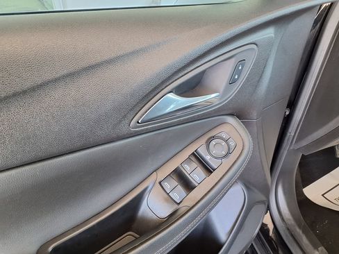Used 2024 Buick Encore GX Sport Touring FWD image 19
