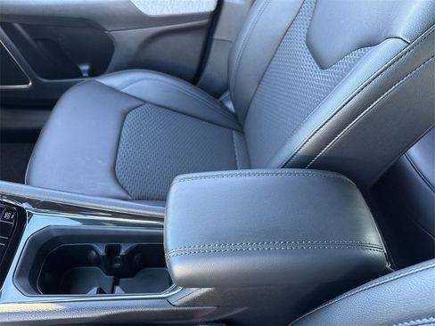 New 2026 Jeep Compass Latitude image 20