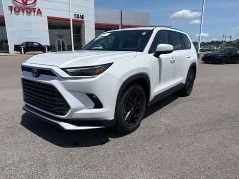 Certified 2026 Toyota Grand Highlander AWD Hybrid image 1