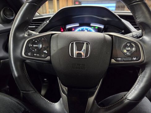 Used 2020 Honda Civic EX image 6