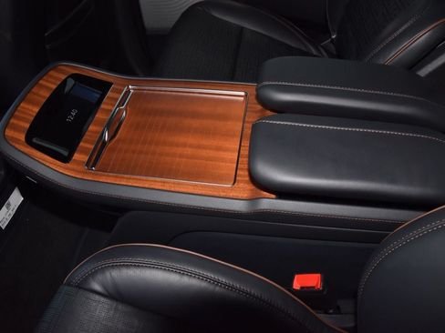 New 2027 Lincoln Navigator L Black Label AWD/4WD image 21