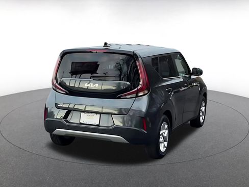 Used 2025 Kia Soul LX w/ LX Technology Package image 14