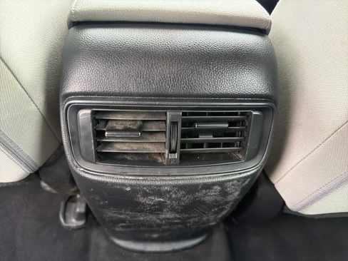 Used 2018 Honda CR-V LX image 20