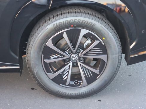 New 2026 Lexus RZ 450e Premium image 10