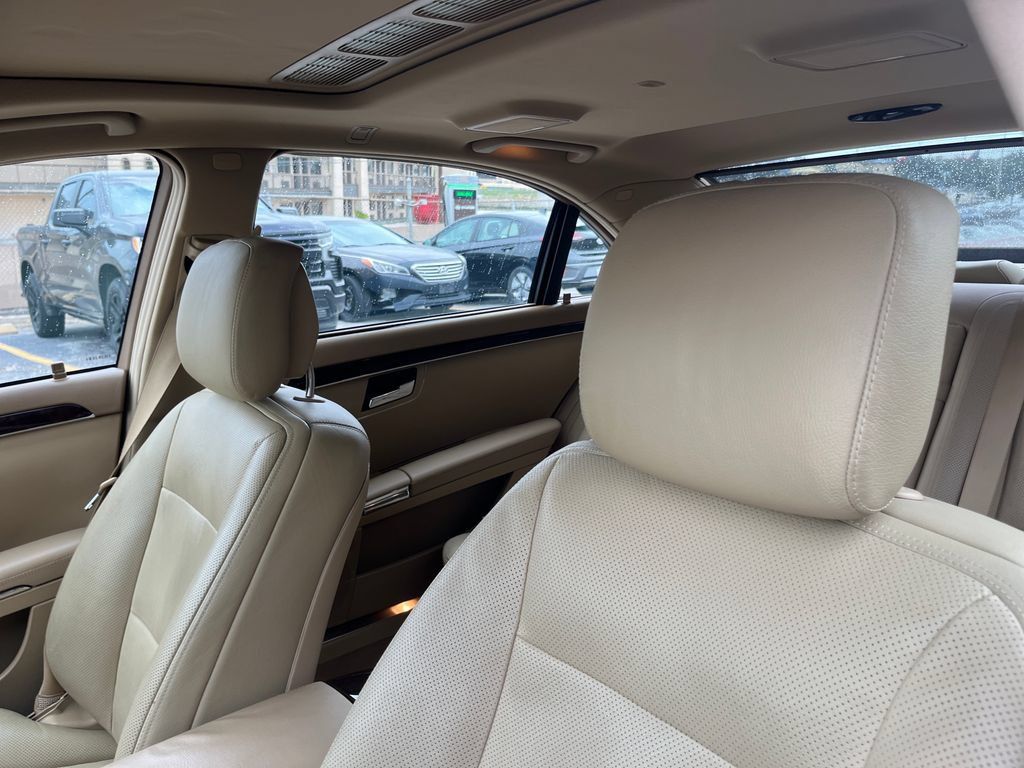 Used 2013 Mercedes-Benz S 550 image 20