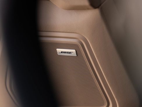 Certified 2026 Porsche Macan S AWD/4WD image 22