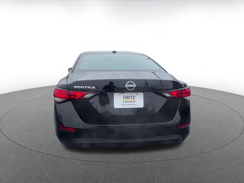 Used 2025 Nissan Sentra SV image 12