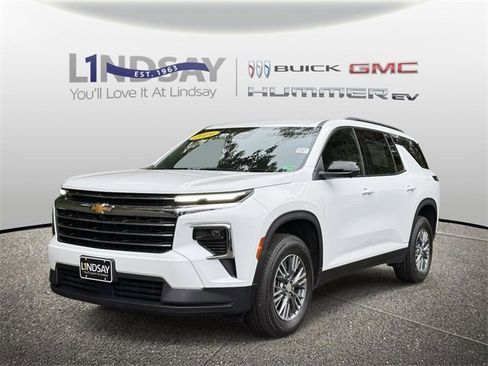 Certified 2024 Chevrolet Traverse LT image 5