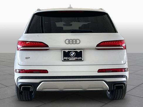Used 2025 Audi Q7 3.0T Premium Plus AWD/4WD image 5