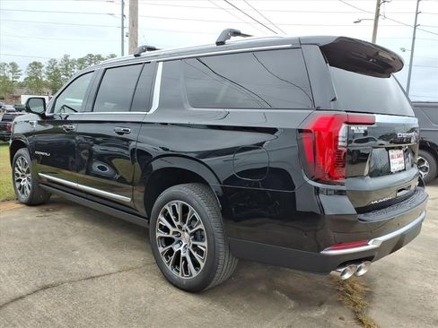 New 2026 GMC Yukon XL Denali AWD/4WD image 4