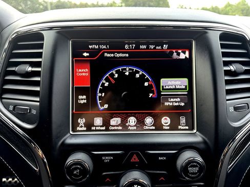 Used 2017 Jeep Grand Cherokee SRT image 4