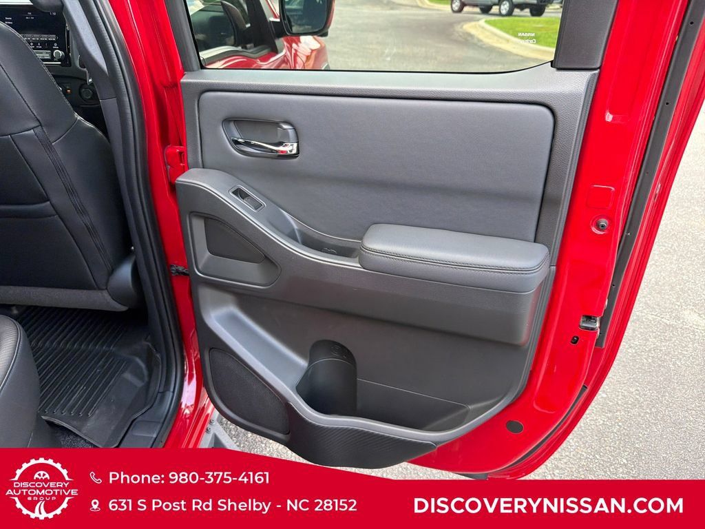 Certified 2022 Nissan Frontier PRO-4X w/ Pro-4X Premium Package AWD/4WD image 36