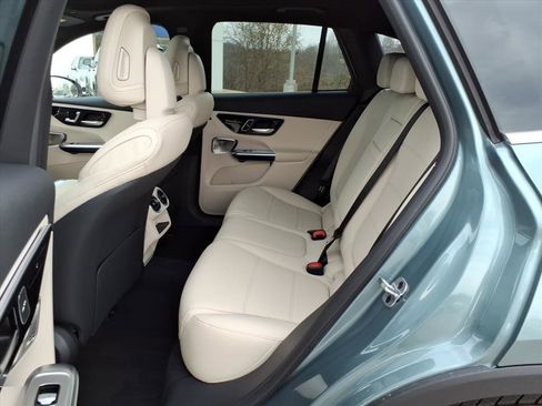 New 2026 Mercedes-Benz GLC 300 4MATIC image 11