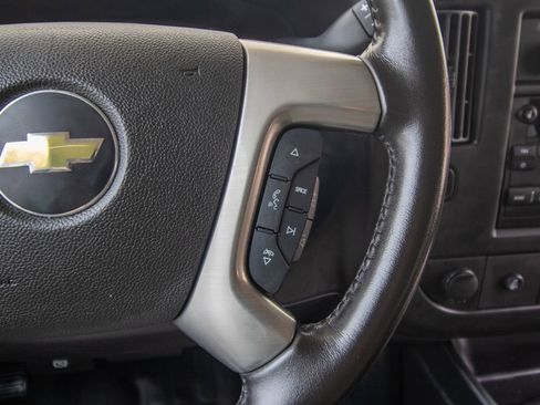 Used 2017 Chevrolet Express 3500 LT w/ LT Preferred Equipment Group image 28