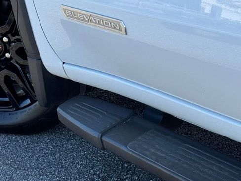 Used 2024 GMC Sierra 1500 Elevation w/ Elevation Premium Package image 13