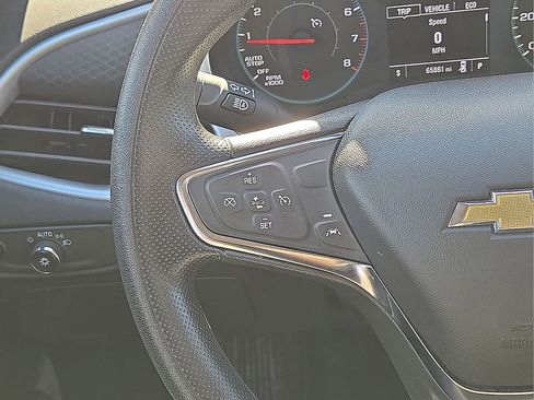 Used 2023 Chevrolet Malibu LT image 18