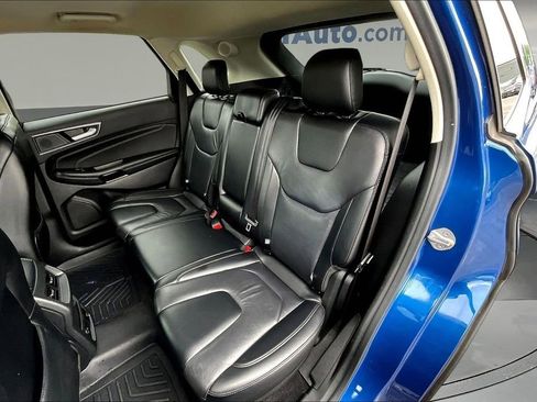 Used 2022 Ford Edge Titanium AWD/4WD image 21