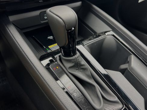 Used 2025 Honda Accord Sport image 20