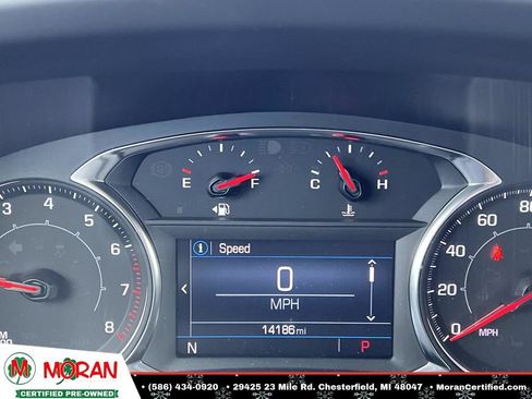 Used 2023 GMC Acadia SLE w/ Driver Convenience Package image 17