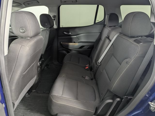 Used 2023 GMC Acadia SLE w/ LPO, Floor Liner Package AWD/4WD image 16