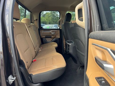 Used 2019 RAM 1500 Big Horn AWD/4WD image 17