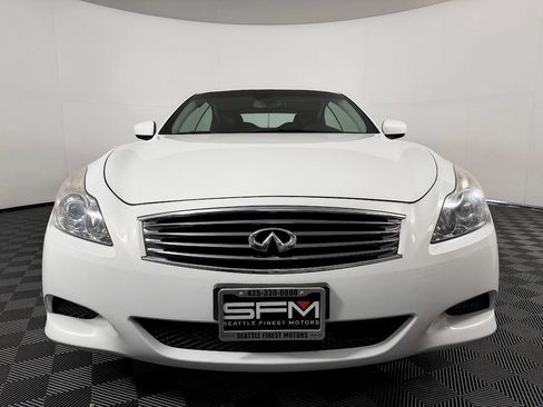 Used 2009 INFINITI G37 Convertible RWD image 4