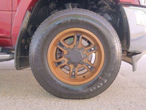 Used 2022 RAM 3500 Laramie image 38