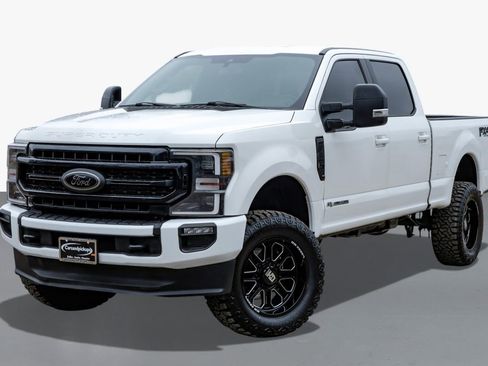 Used 2020 Ford F250 Lariat AWD/4WD image 4