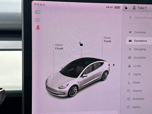 Used 2018 Tesla Model 3 Long Range AWD/4WD image 26