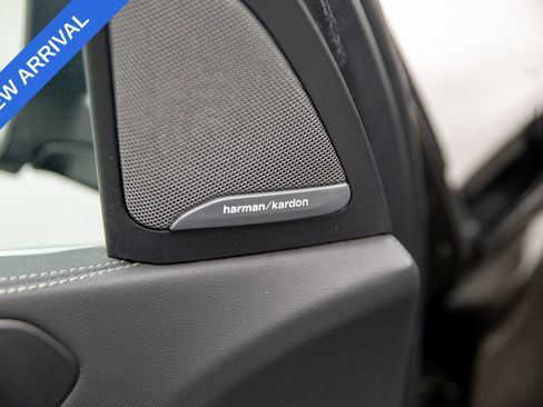 Used 2024 BMW X5 xDrive40i w/ Premium Package AWD/4WD image 23