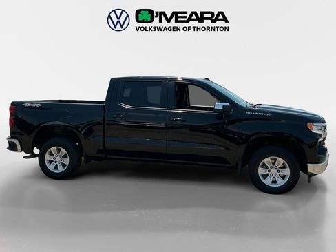 Used 2025 Chevrolet Silverado 1500 LT AWD/4WD image 6