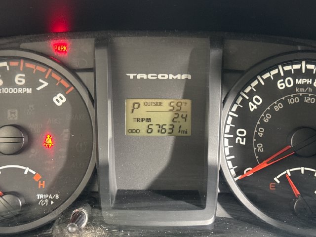 Used 2017 Toyota Tacoma SR AWD/4WD image 26