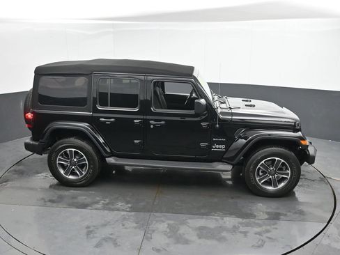 Used 2023 Jeep Wrangler Sahara w/ LED Lighting Group image 38