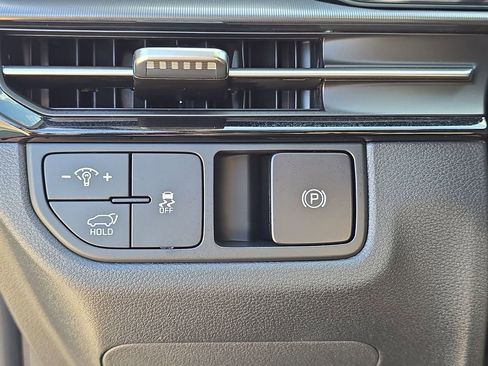 New 2026 Kia Sportage EX FWD image 28