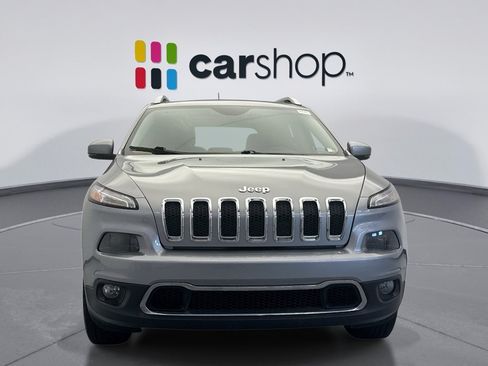 Used 2016 Jeep Cherokee Limited AWD/4WD image 8