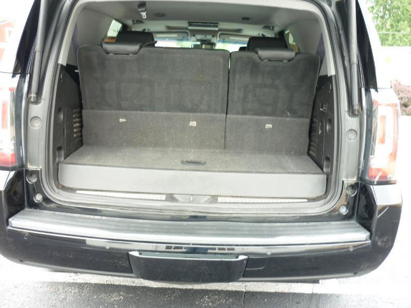 Used 2015 GMC Yukon Denali w/ Touring Package AWD/4WD image 25
