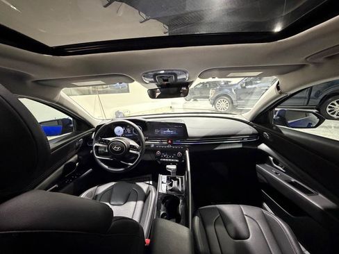 Used 2026 Hyundai Elantra Limited FWD image 20