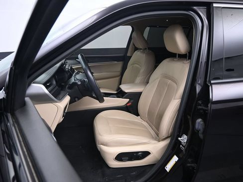 Used 2022 Jeep Grand Cherokee L Limited w/ Luxury Tech Group II AWD/4WD image 20