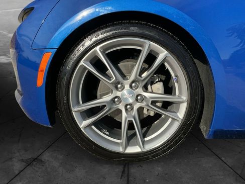 Used 2021 Chevrolet Camaro LT w/ RS Package image 15